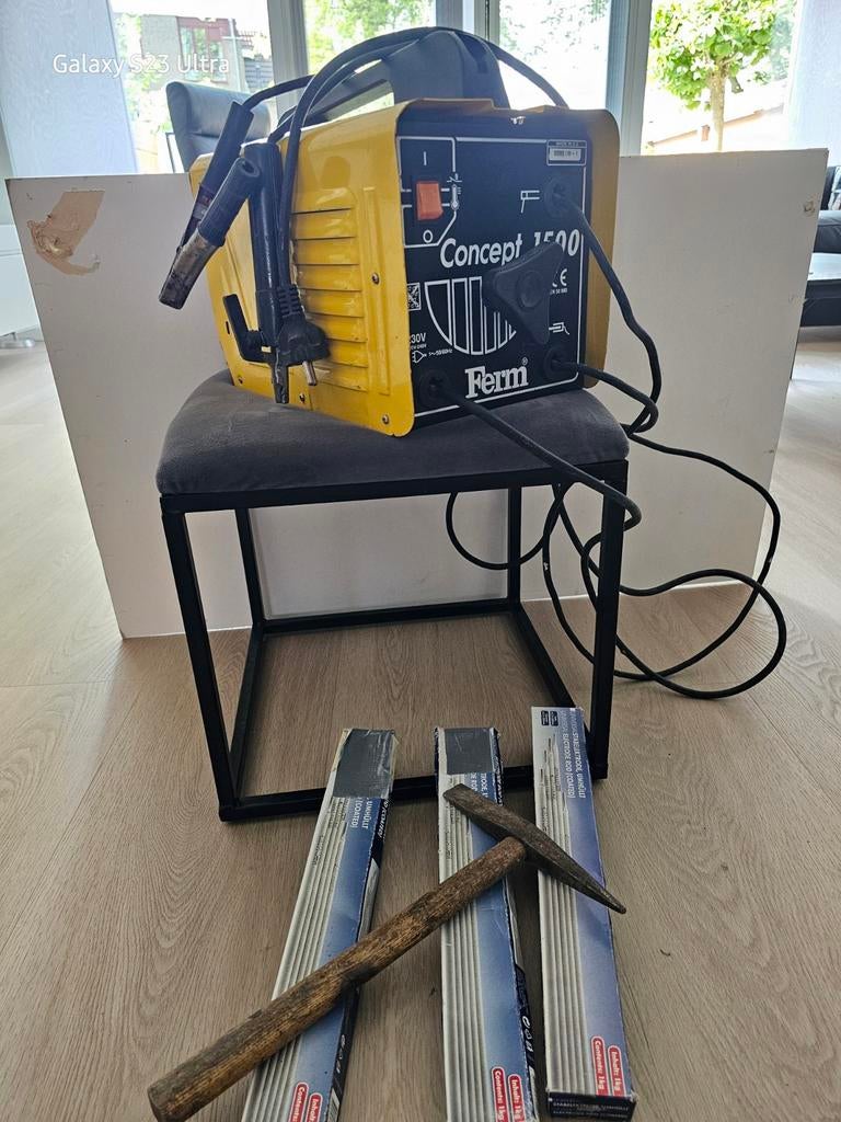 Concept 1500 Lasapparaat met Elektroden, Ophalen, Gebruikt, 150 tot 250 ampère, Elektroden