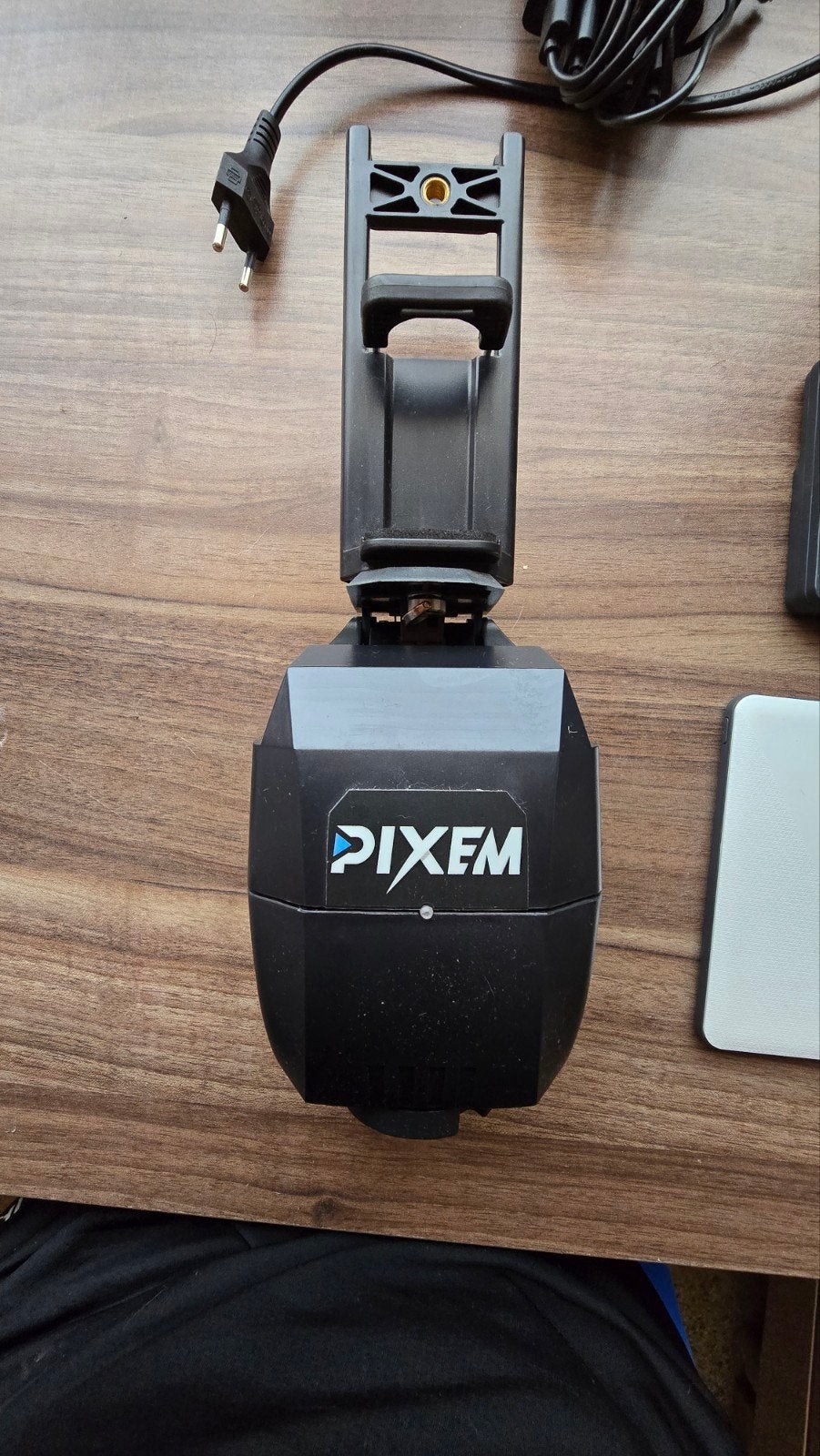 Move 'N See - Pixem - Robotcameraman, Audio, Tv en Foto, Actiecamera's, Ophalen of Verzenden, Gebruikt, Overige merken