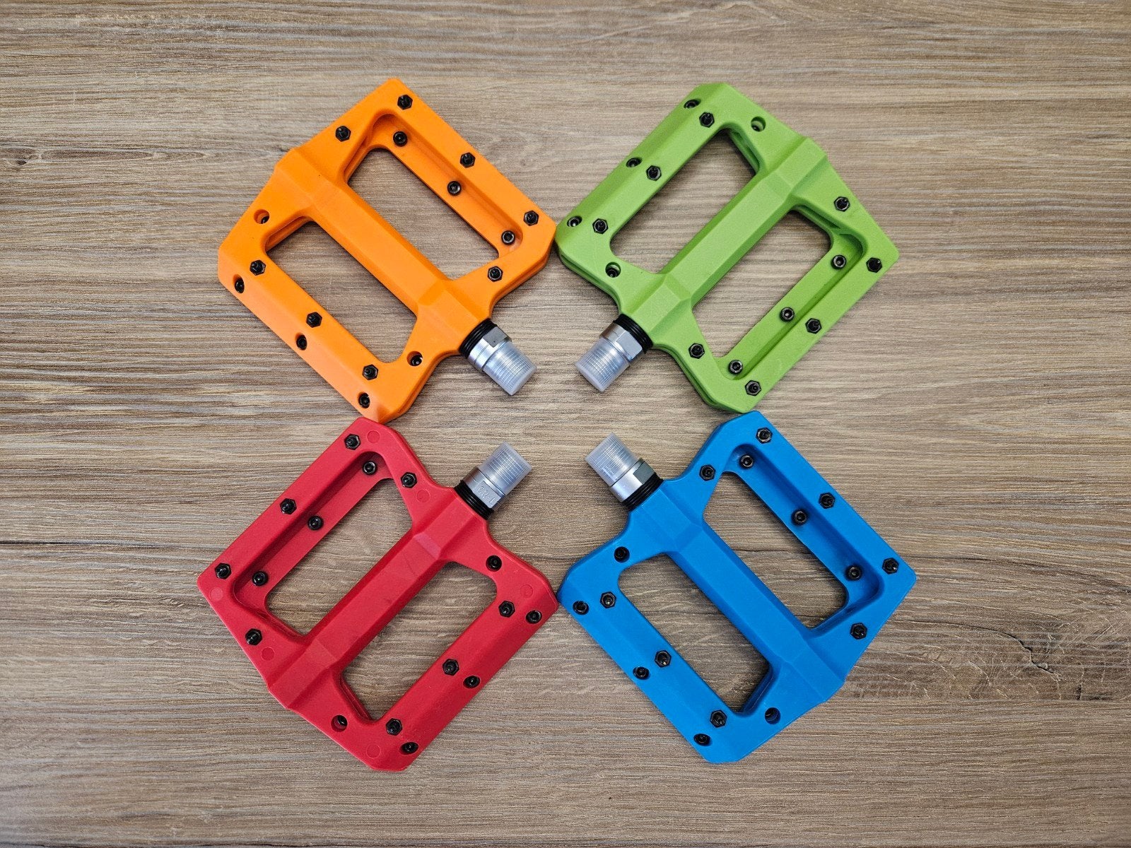 Nieuw in doos Hoge Kwaliteit Fiets Pedalen 4 kleuren, Crankstel of Pedalen, HILLSIDE, Ophalen of Verzenden, Fatbike