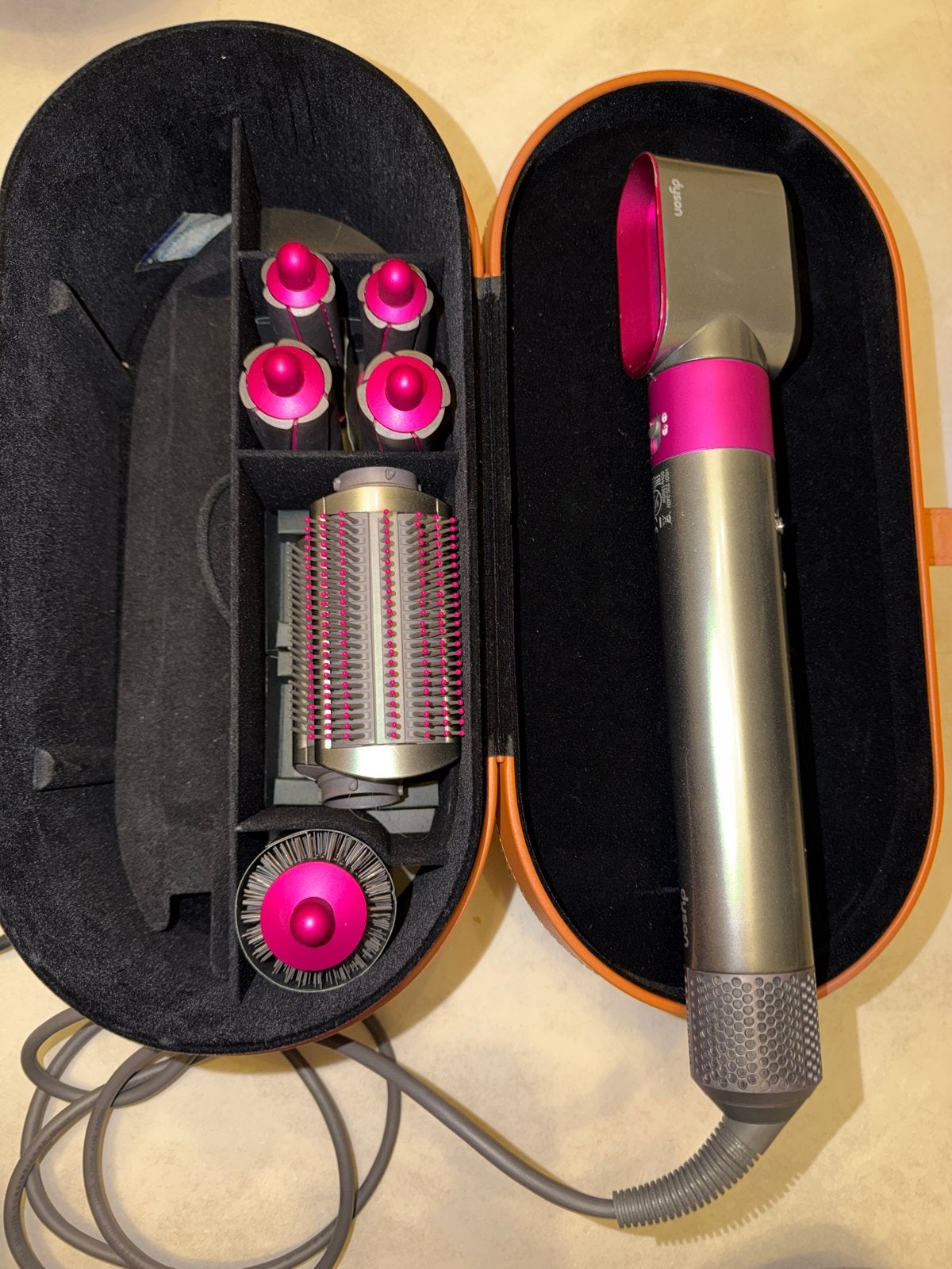 Dyson Airwrap Complete Styler met opbergdoos, Sieraden, Tassen en Uiterlijk, Ophalen of Verzenden, Zo goed als nieuw, Föhn of Haardroger