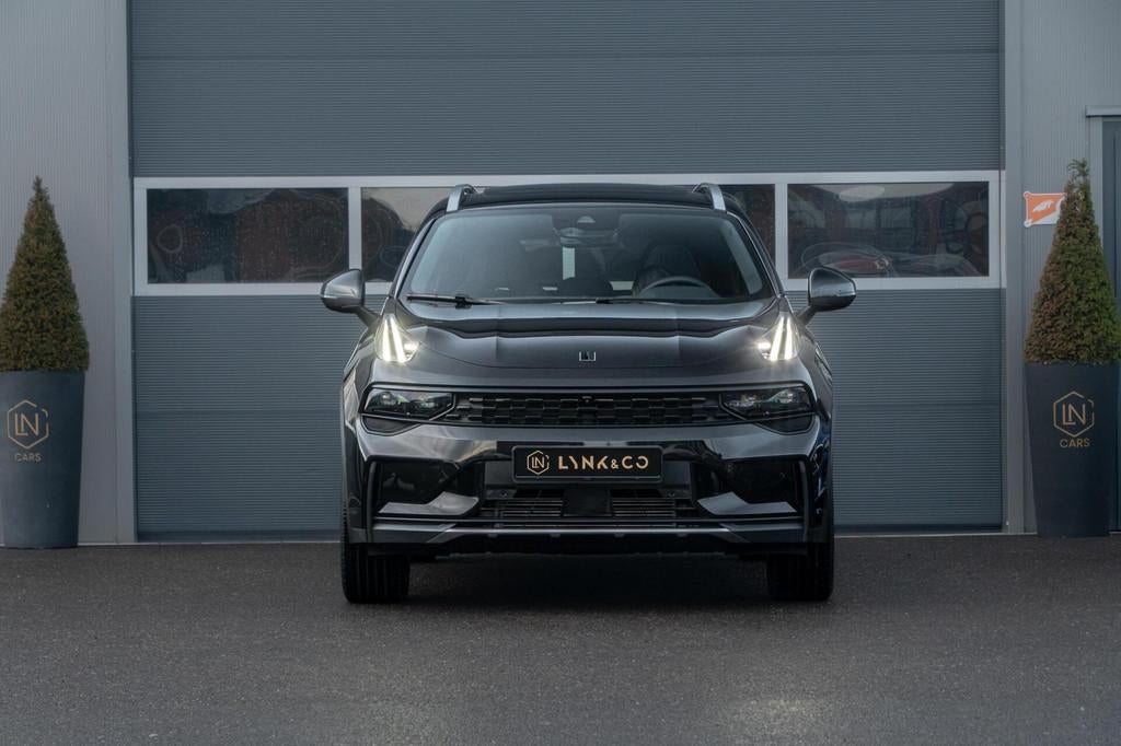 Lynk & Co 01 BLACK EDITION | Full Leder | De-Chrome | Uniek, Auto's, Lynk & Co, Gebruikt, Met garantie (alle), Zwart, Leder