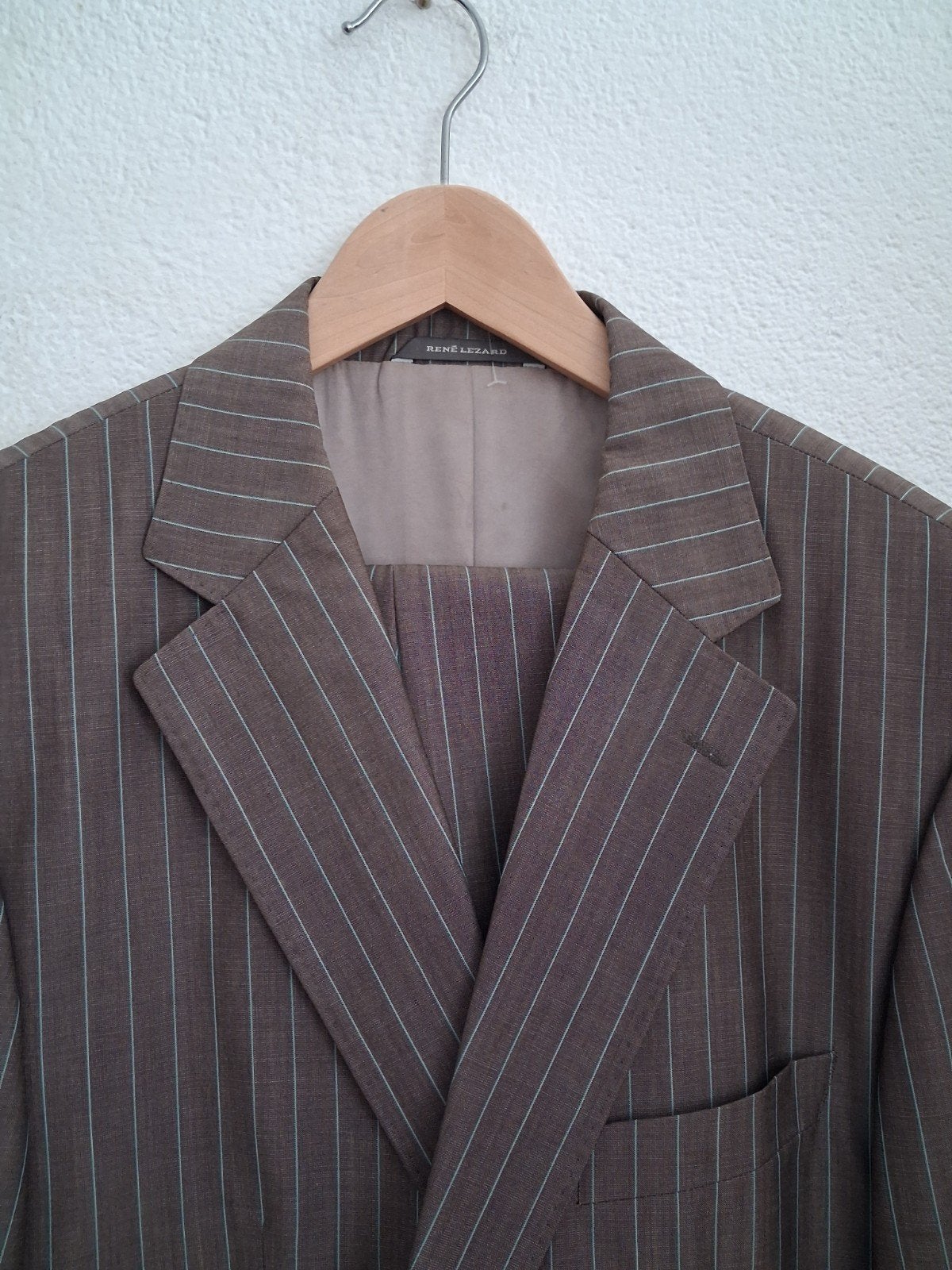 René Lezard Pak - Bruin met krijtstreep - Maat 54, Kleding | Heren, Kostuums en Colberts, René Lezard, Bruin, Overige maten, Ophalen of Verzenden