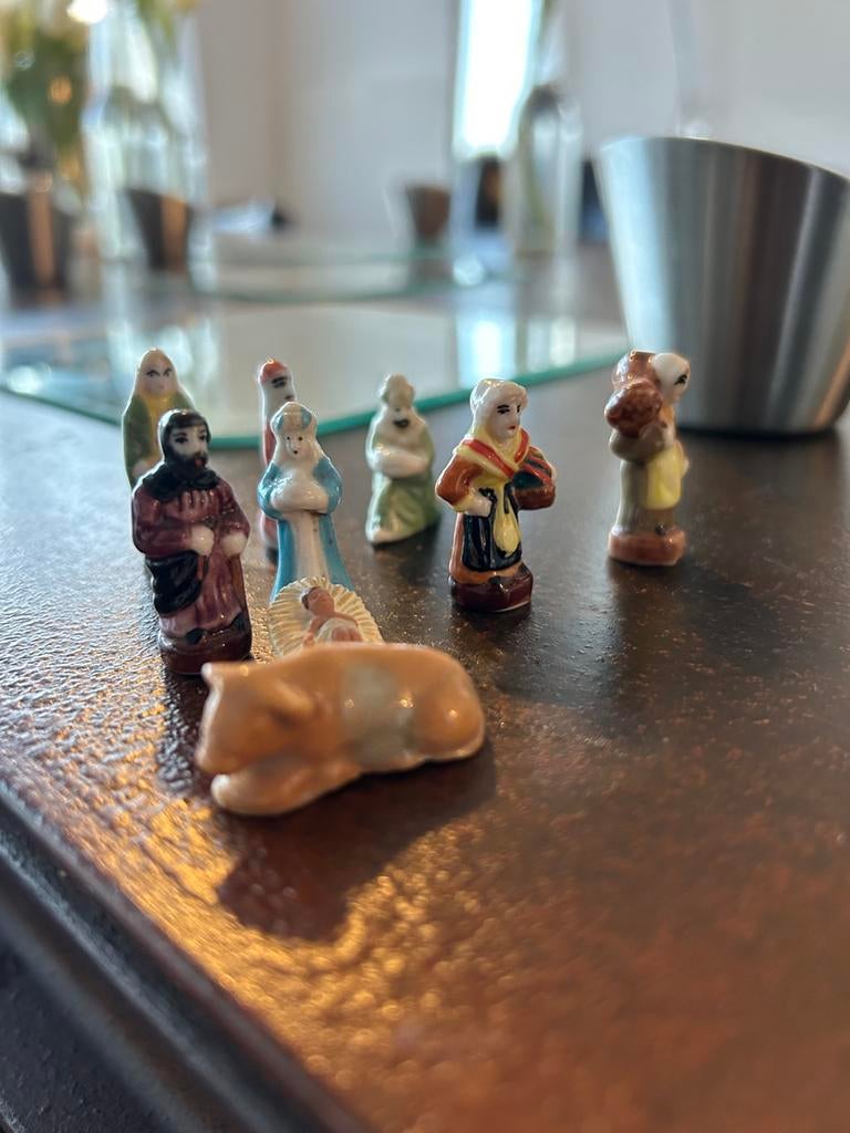Bijzonder mini kerstgroepje santon feves, Verzamelen, Ophalen of Verzenden, Gebruikt