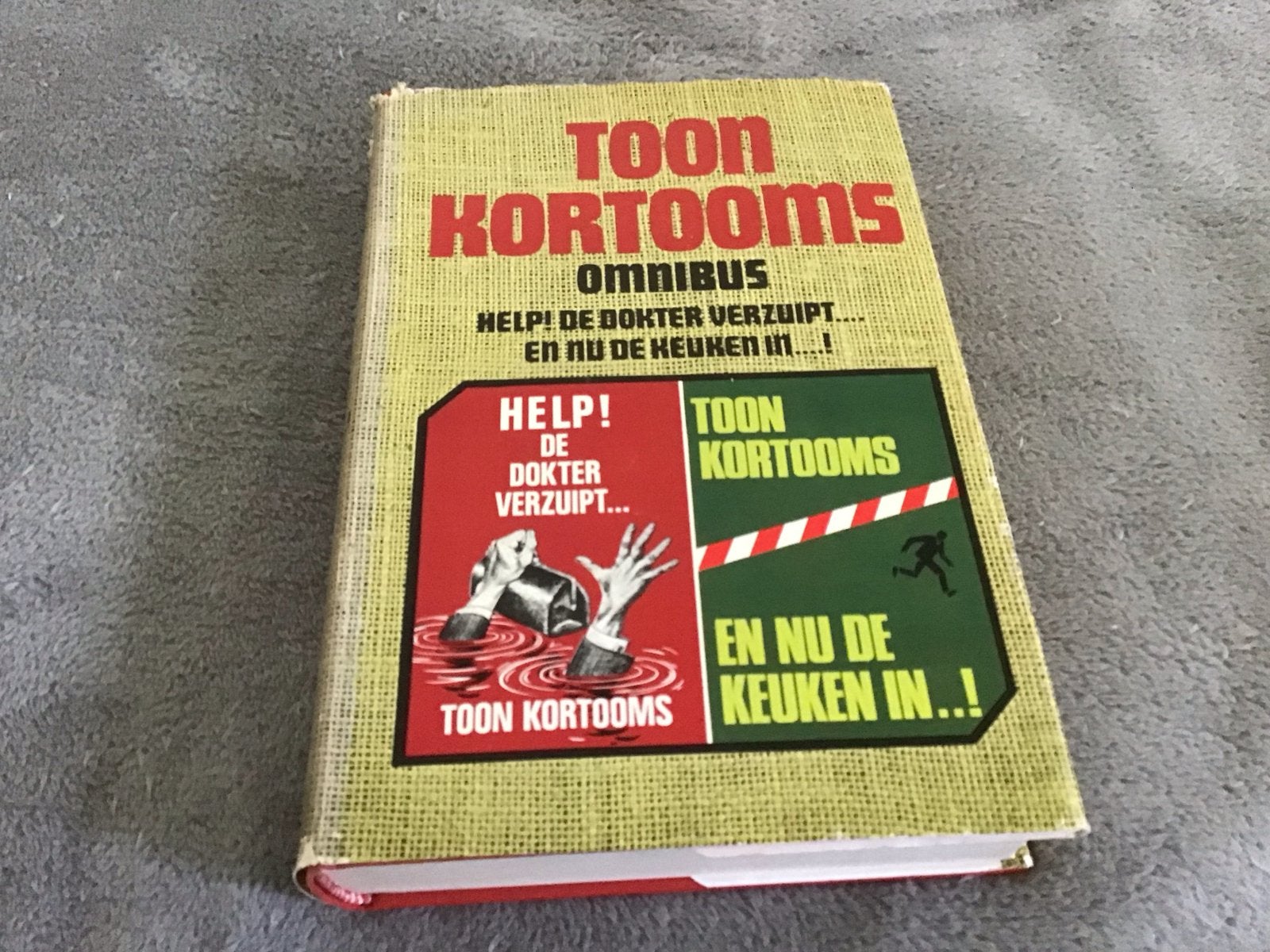 Toon Kortooms Omnibus: Help! De dokter verzuipt... en nu de, Boeken, Ophalen of Verzenden, Gelezen, Nederland