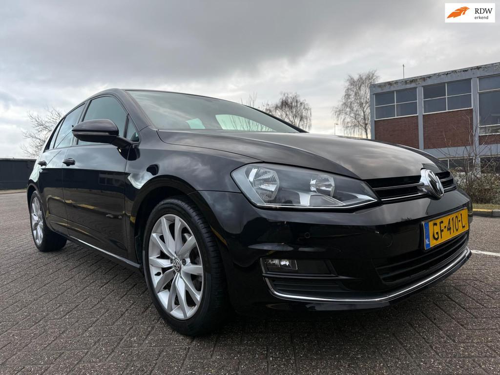 Volkswagen Golf 1.2 TSI Business Edition_AUTOMAAT_LEER_NETTE, Euro 5, Gebruikt, Zwart, 4 cilinders