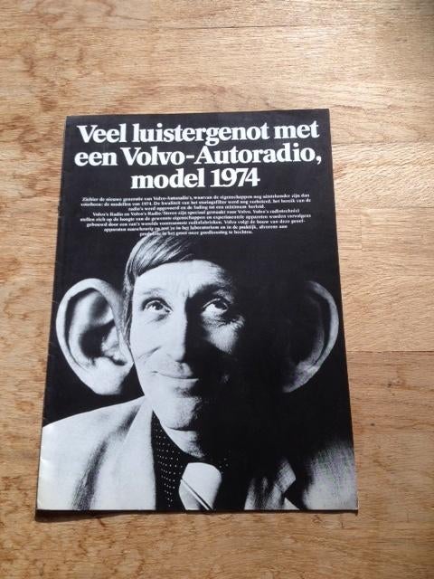 Brochure      Volvo  -  Autoradio      1974      NL, Ophalen of Verzenden, Zo goed als nieuw, Volvo