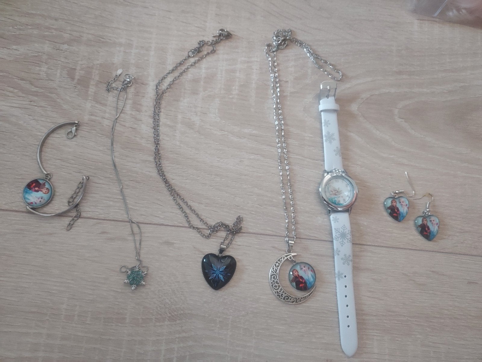 Frozen sieraden, Ophalen of Verzenden, Nieuw, Overige kleuren, Ketting