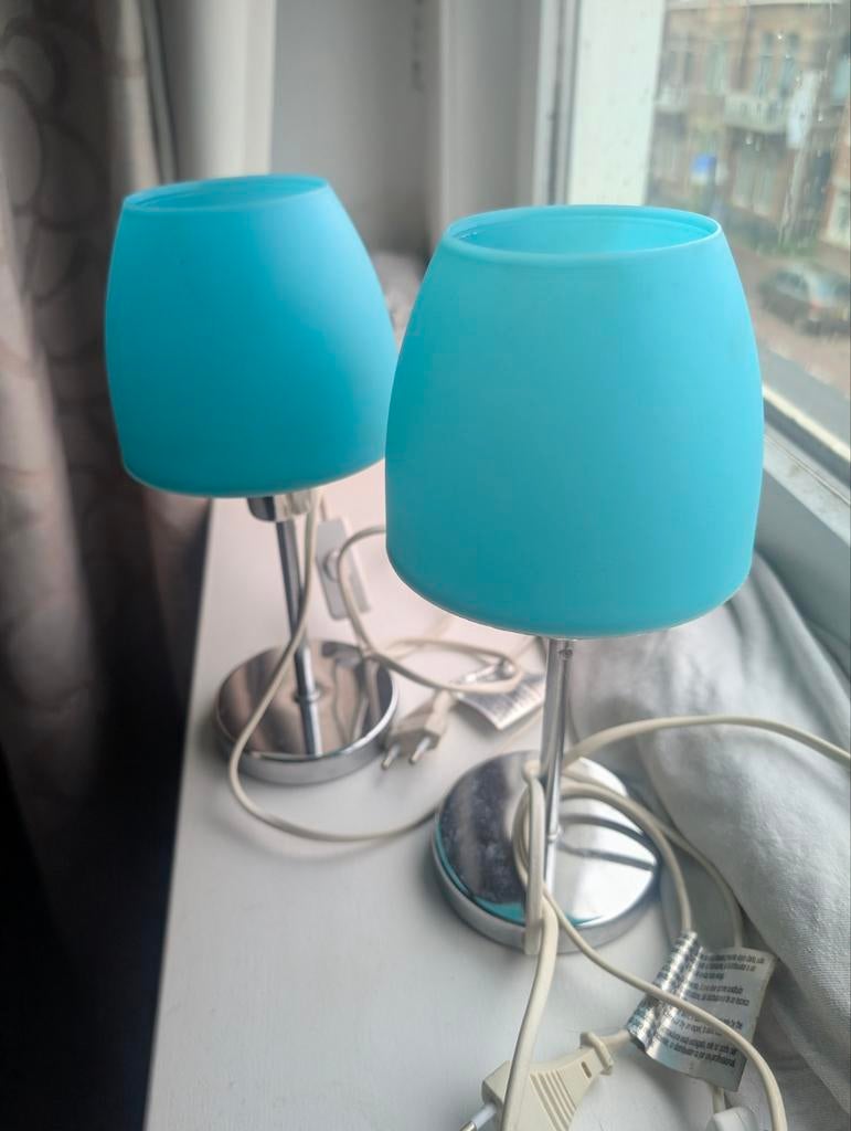 2 tafellampjes met zilveren voet en turquoise kap, Ophalen of Verzenden, Minder dan 50 cm