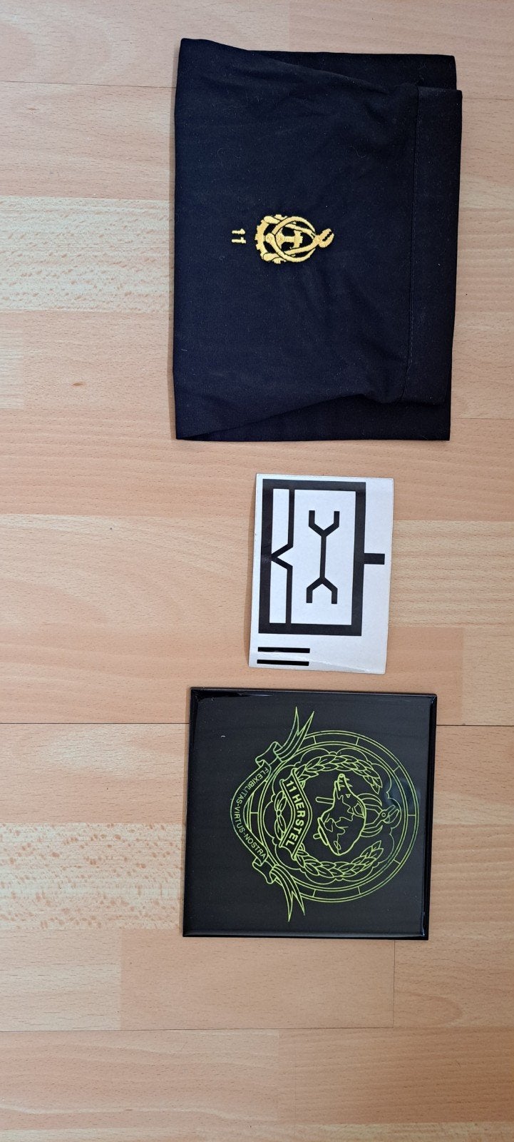 11e herstel compagnie luchtmobiel tegel en halsdoek, Verzamelen, Ophalen of Verzenden, Landmacht, Nederland
