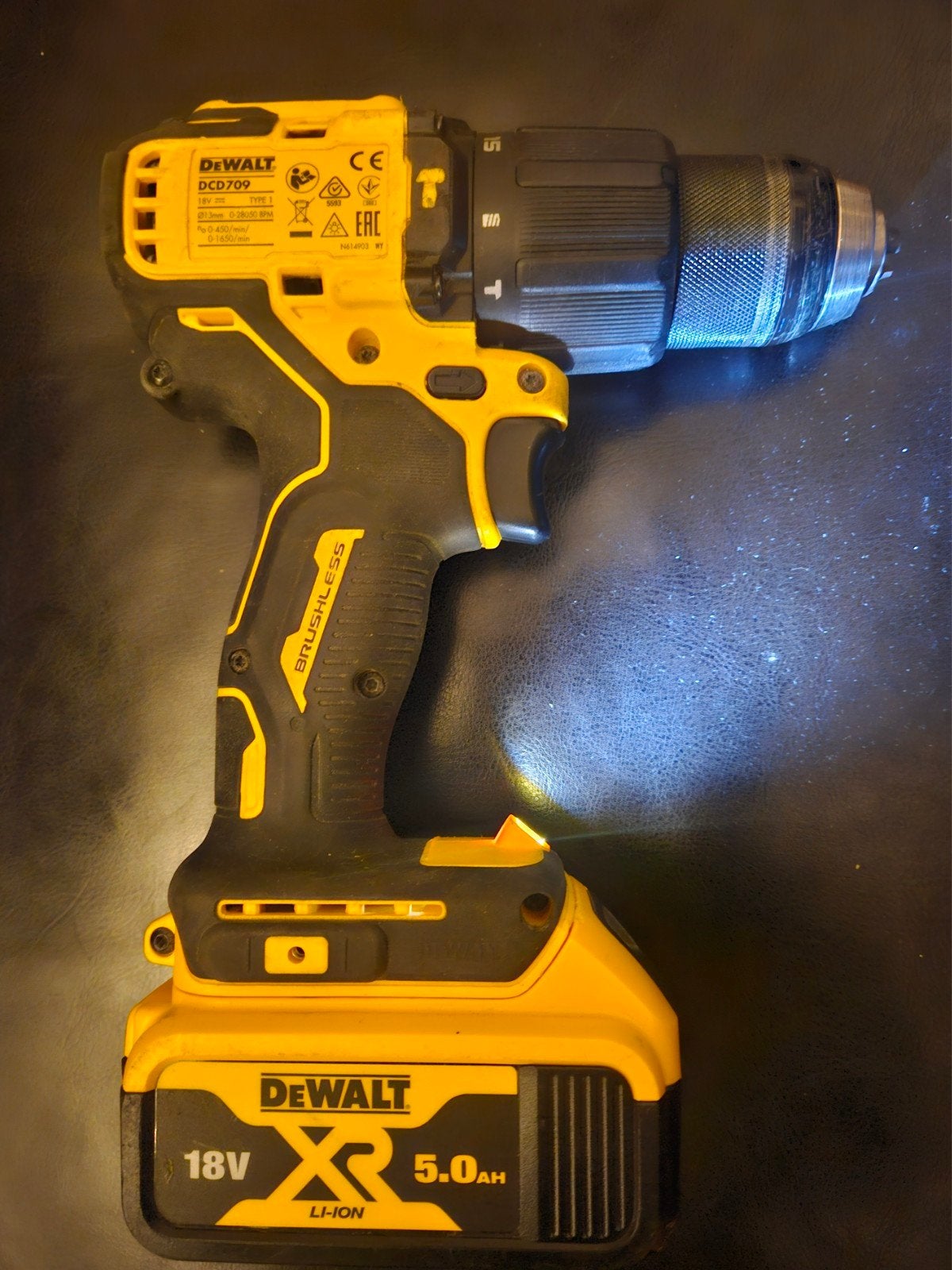 Zo goed als nieuw dewalt klopbormachine/perfect accu €130., Ophalen of Verzenden, Zo goed als nieuw, Boormachine
