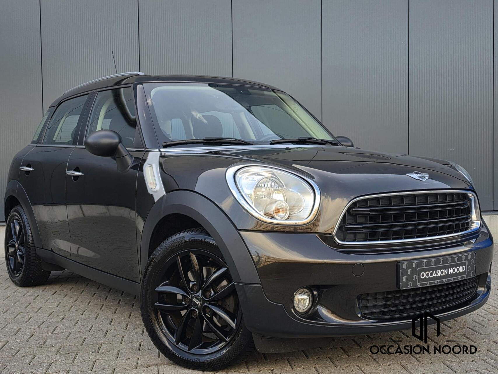 Mini Countryman 1.6|Climate|Navi|Cruise|Sfeerlicht|Pdc|Lmv|, Auto's, Voorwielaandrijving, Dealer onderhouden, Euro 6, 98 pk