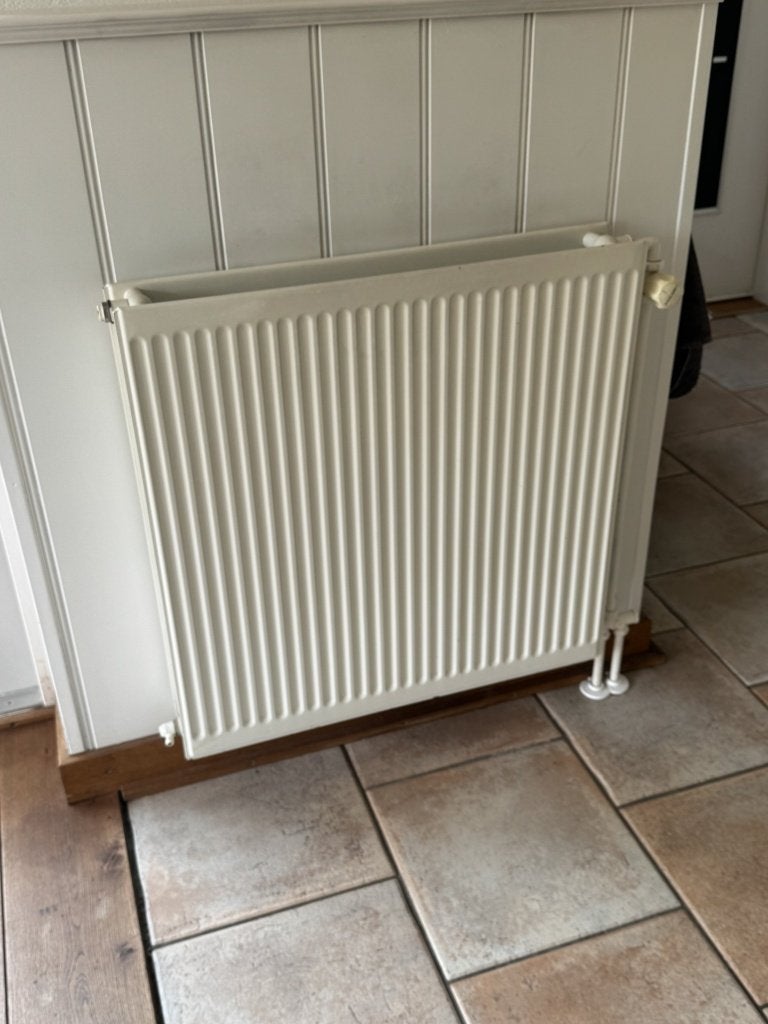 Radiatoren diverse afmetingen zelfde model uit 2005, Doe-het-zelf en Verbouw, Verwarming en Radiatoren, Ophalen, Gebruikt, Radiator