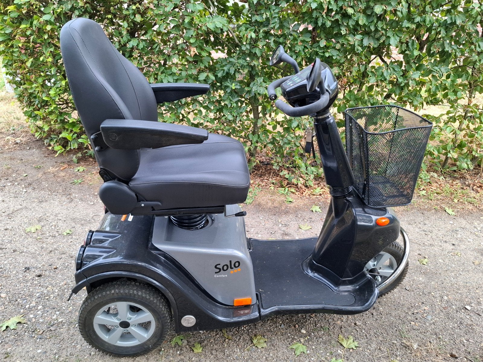 Scootmobiel Life and Mobility Solo 3 comfort, Ophalen, 46 km of meer, Life and Mobility, 16 km/u of meer