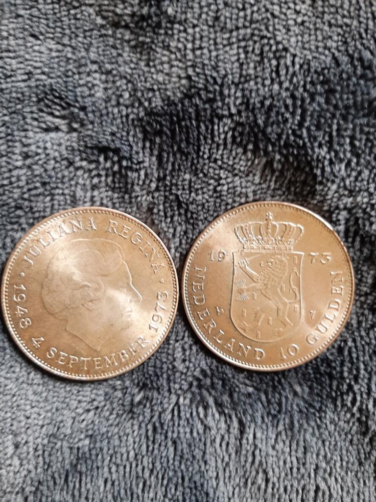 2x Zilveren Tientje 1973 Juliana, Ophalen of Verzenden