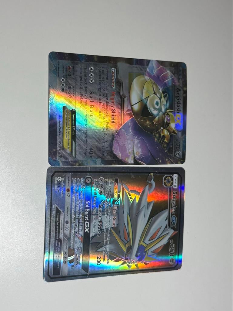 Pokémon kaarten Aegislash EX en Solgaleo GX, Ophalen of Verzenden, Gebruikt, Meerdere kaarten, Foil
