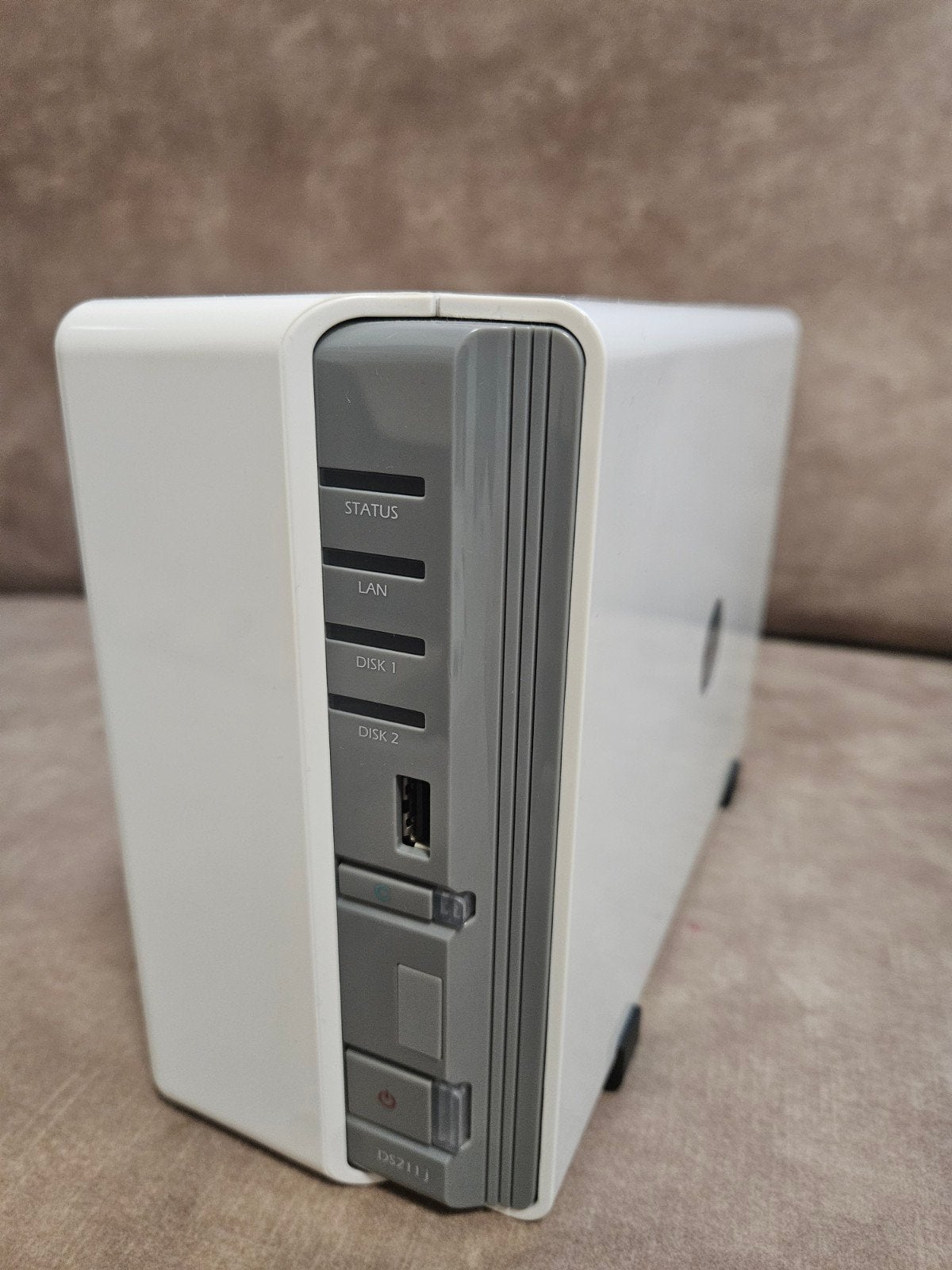 Synology DS211j NAS met 2x 3TB Toshiba HDD's (6TB totaal), Ophalen of Verzenden, Gebruikt