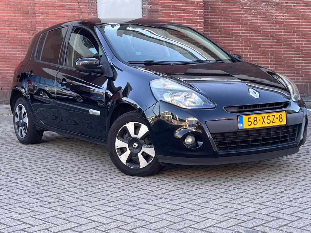 Renault Clio 1.5 dCi Collection|5DRS|AIRCO|CRUISE|GOED-ONDER, Voorwielaandrijving, Euro 5, 535 kg, Gebruikt