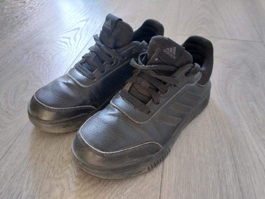 adidas kinderschoenen zwart maat 35, Adidas, Gebruikt, Jongen of Meisje, Schoenen