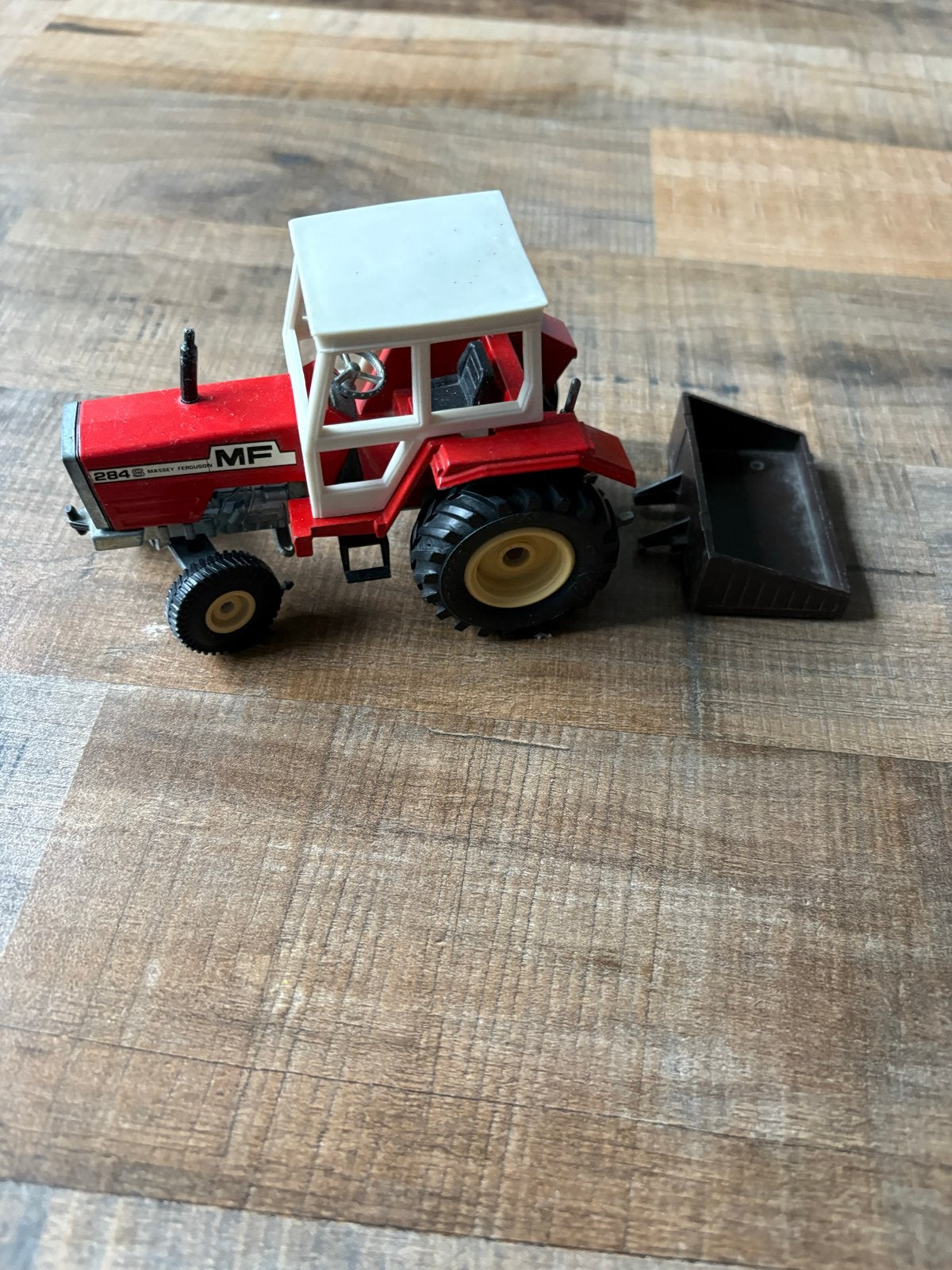 Speelgoed tractor met aanhanger - Massey Ferguson & Deutz, Kinderen en Baby's, Ophalen, Gebruikt