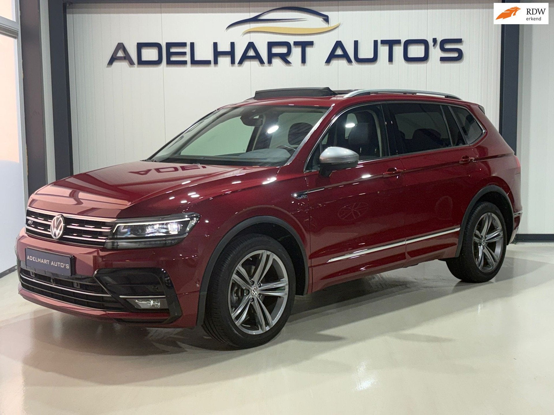 Volkswagen Tiguan Allspace 1.4 TSI R Line 150 PK / Panorama, Auto's, Voorwielaandrijving, 1490 kg, Gebruikt, 4 cilinders