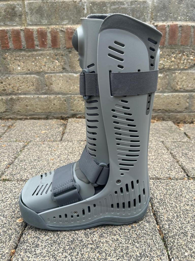 Ossur airwalker maat m, Ophalen
