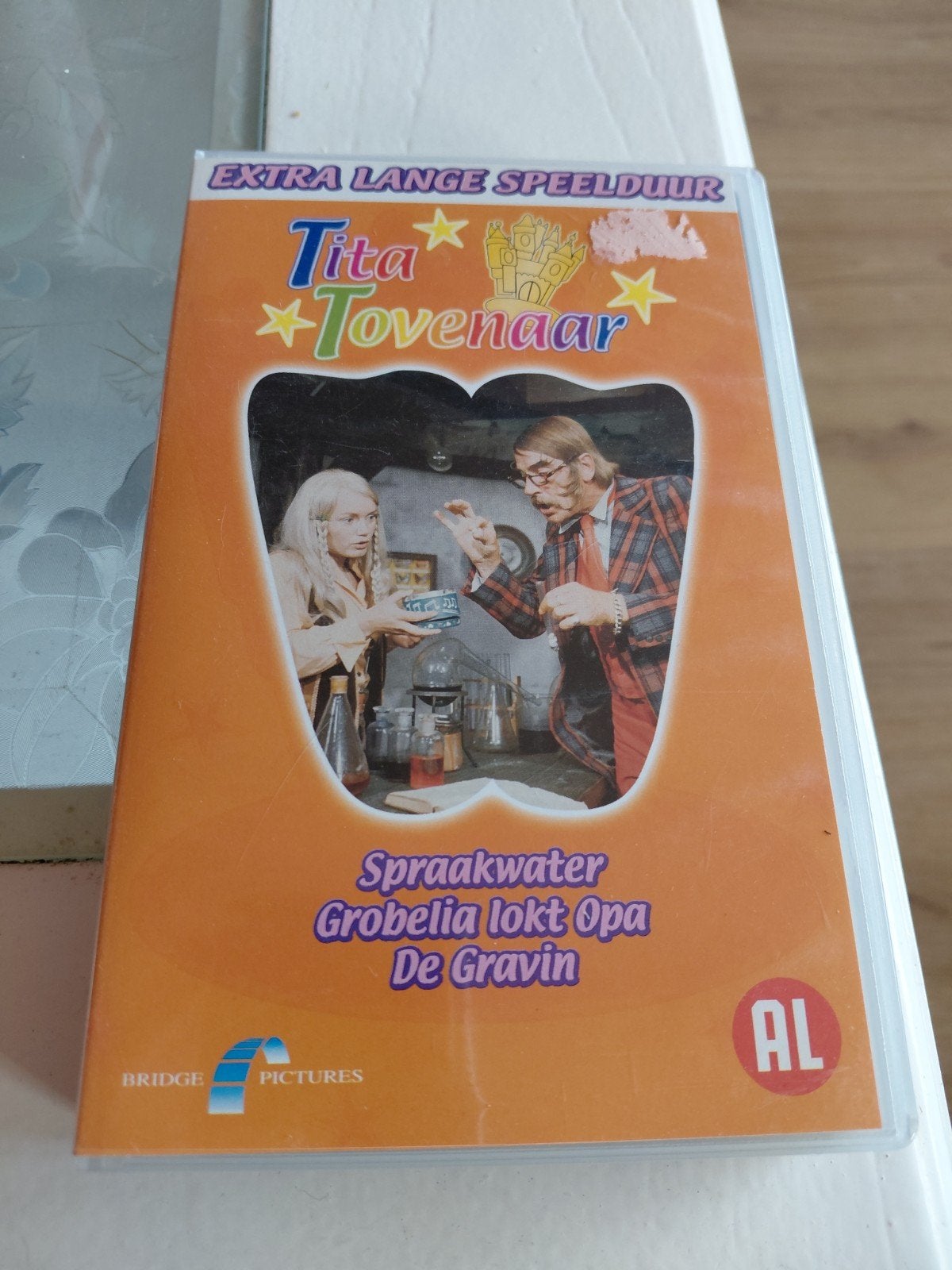 Tita Tovenaar videoband Spraakwater, lokt opa, Gravin., Alle leeftijden, Ophalen of Verzenden, Gebruikt