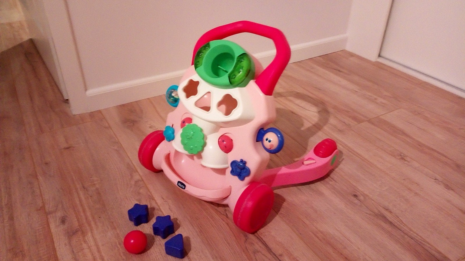 Chicco roze babywalker met licht en geluid, Ophalen of Verzenden, Zo goed als nieuw, Meisje