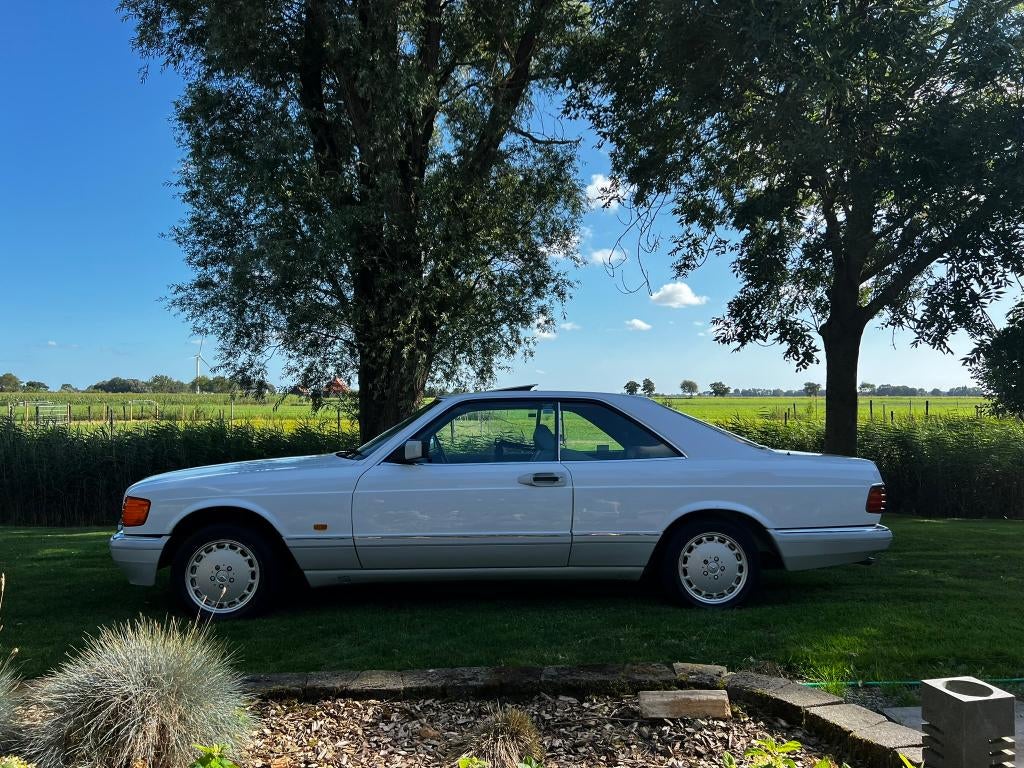 Mercedes 420 SEC '1991- Rechtsgestuurd  Unieke historie, Auto's, Mercedes-Benz, Automaat, Achterwielaandrijving, 8 cilinders, Wit