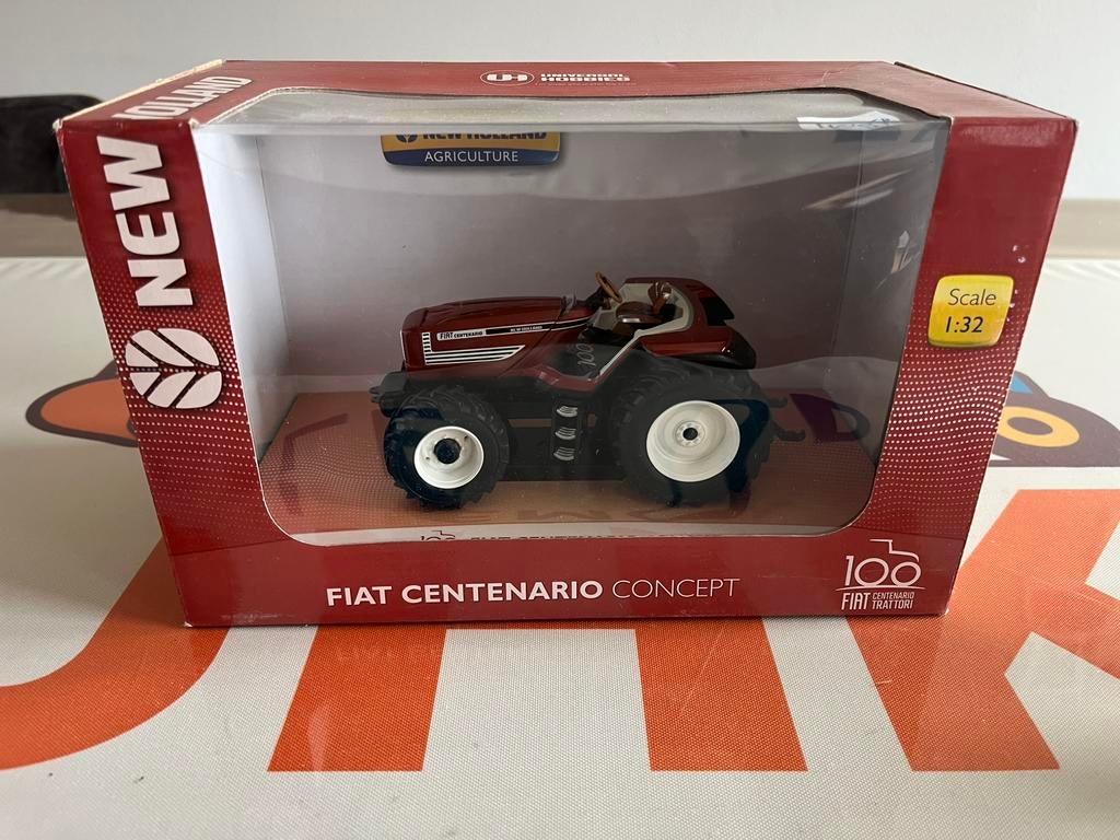 Fiat Centenario Concept tractor UH 5382, Ophalen of Verzenden, Zo goed als nieuw, Tractor of Landbouw, Universal Hobbies