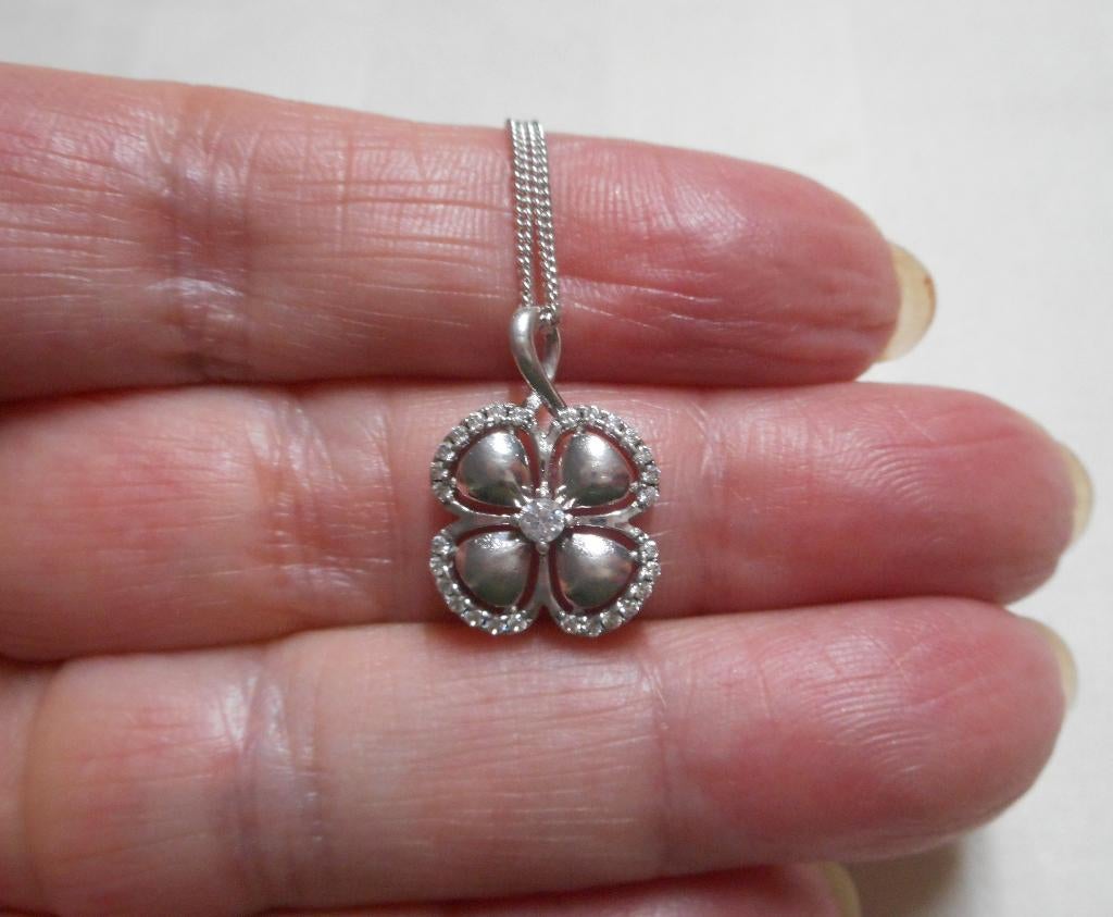 Zilveren ketting met klaver 4 met steentjes nr.075, Met hanger, Verzenden, Zo goed als nieuw, Zilver