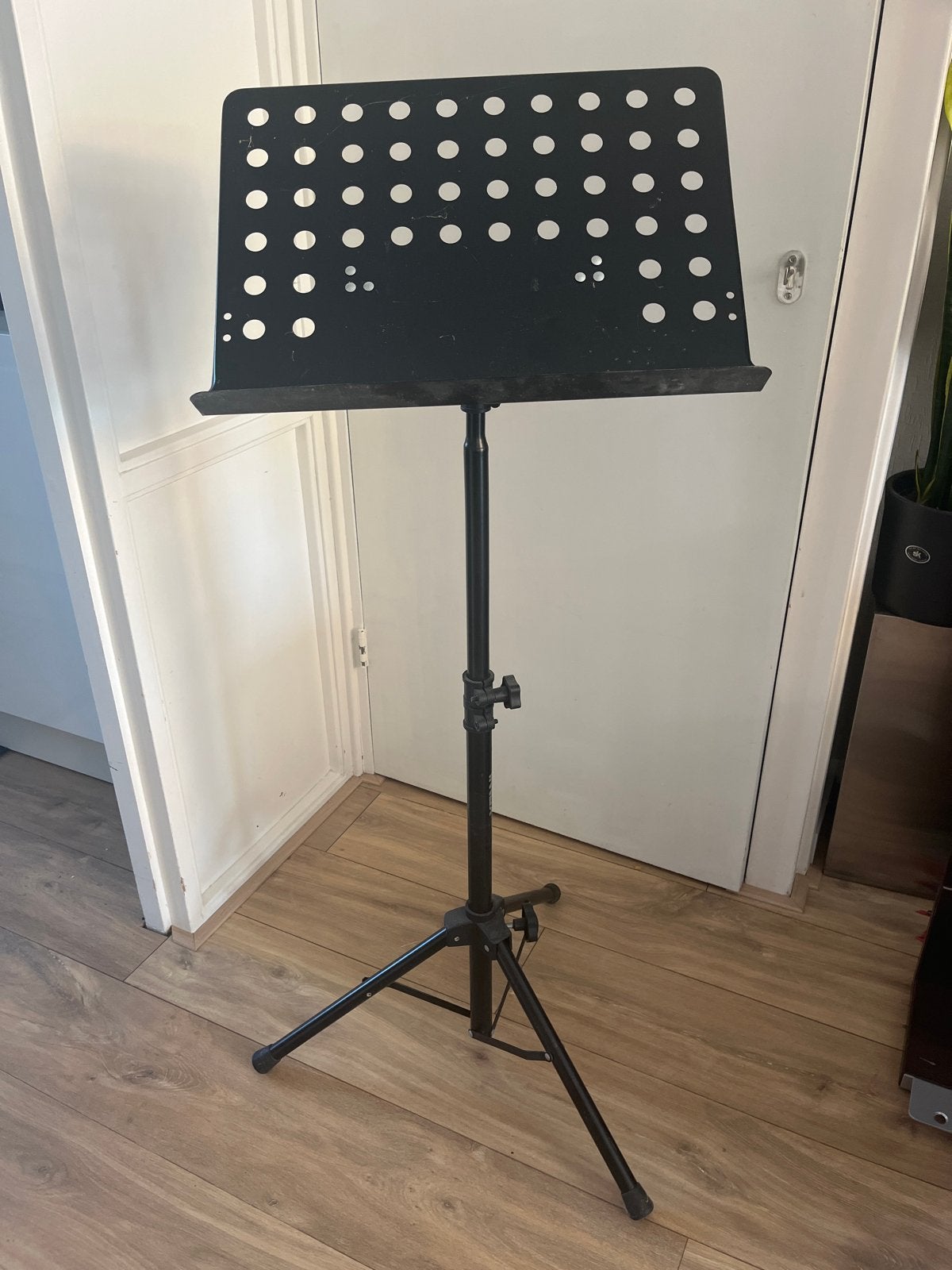Innox Bladmuziek Standaard - Stevig en Verstelbaar, Ophalen, Gebruikt, Muziekstandaard
