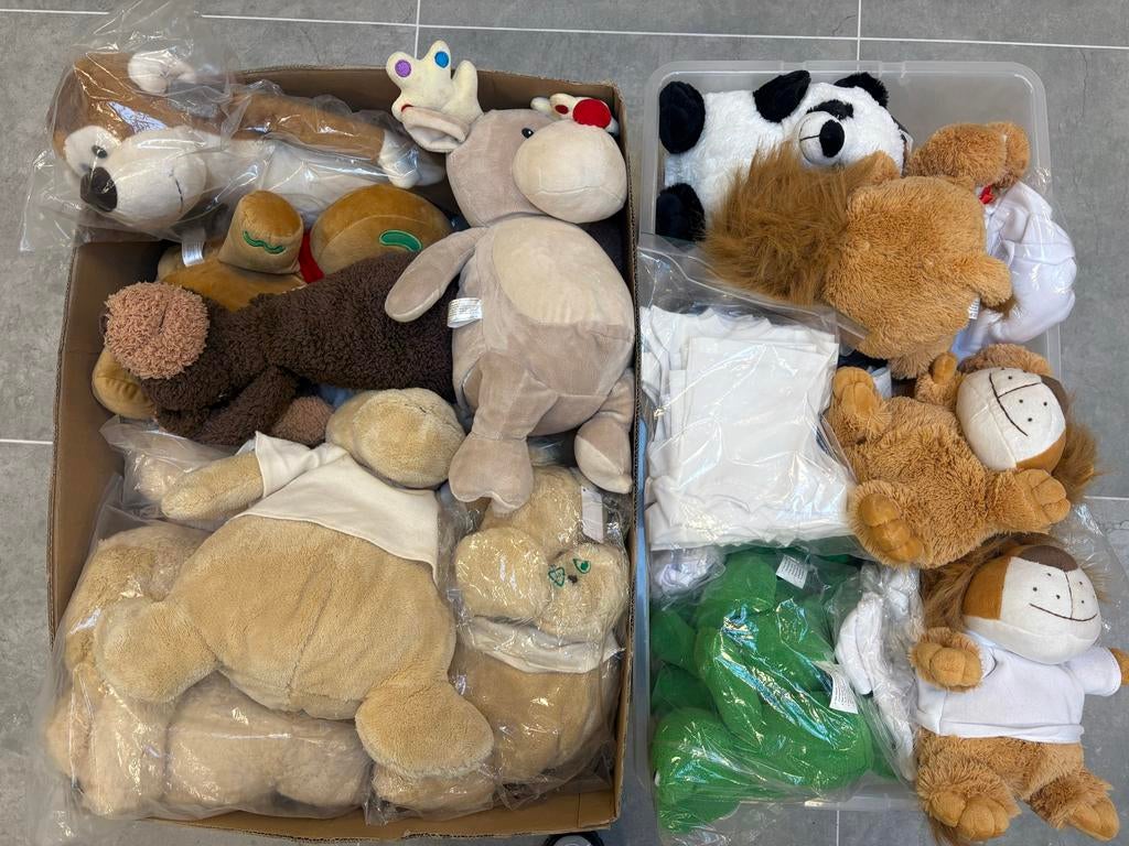 41 (sublimatie) knuffels en 27 T-shirts, Ophalen of Verzenden, Nieuw, Overige typen