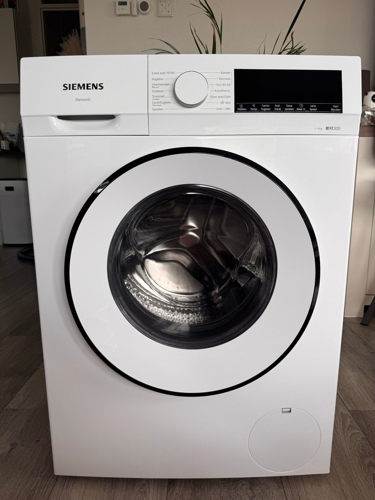 Siemens iQ300 iSensoric Wasmachine - 9kg, Perfecte Staat, Ophalen, 1200 tot 1600 toeren, 8 tot 10 kg, Zo goed als nieuw