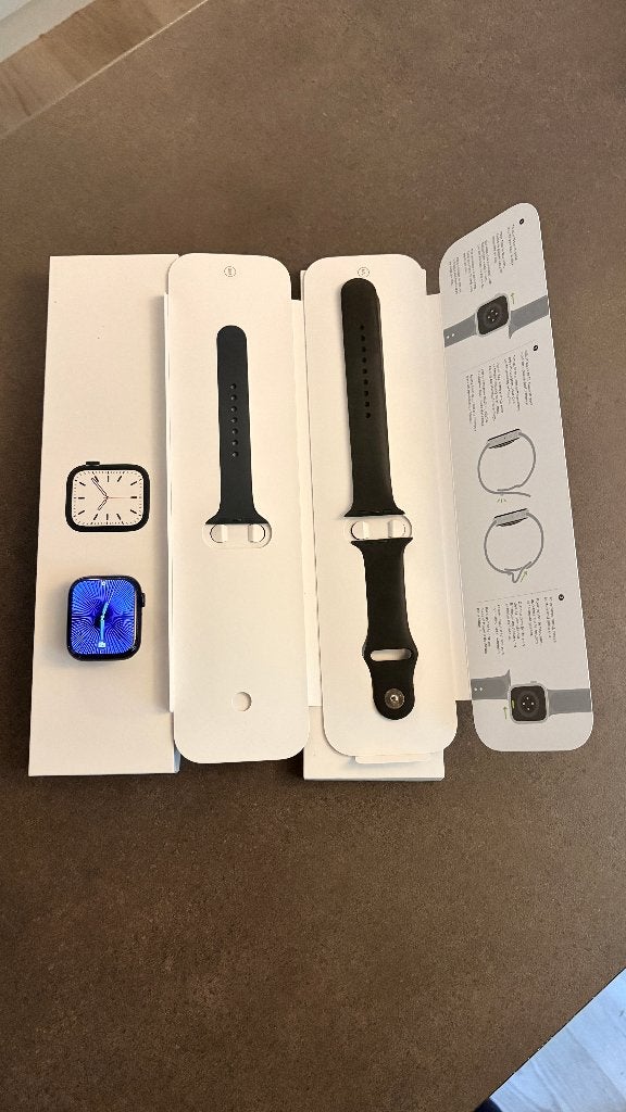 Apple watch series 7 (gps) - 45mm - Batterijconditie 83%, Gebruikt, Zwart, IOS, Ophalen of Verzenden