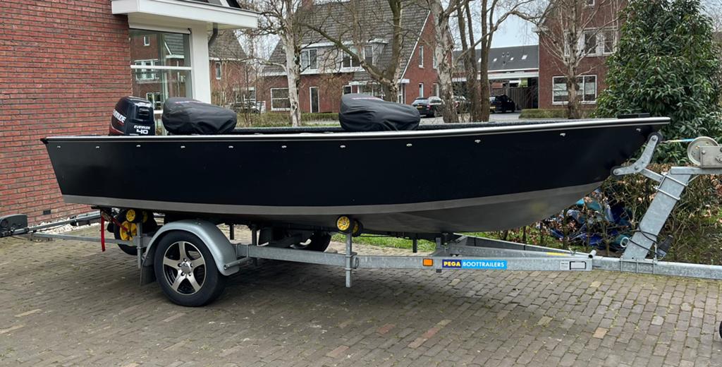 Marcraft 440 Pega Evinrude 40 pk, Watersport en Boten, Vis- en Consoleboten, Ophalen, Zo goed als nieuw, Hout