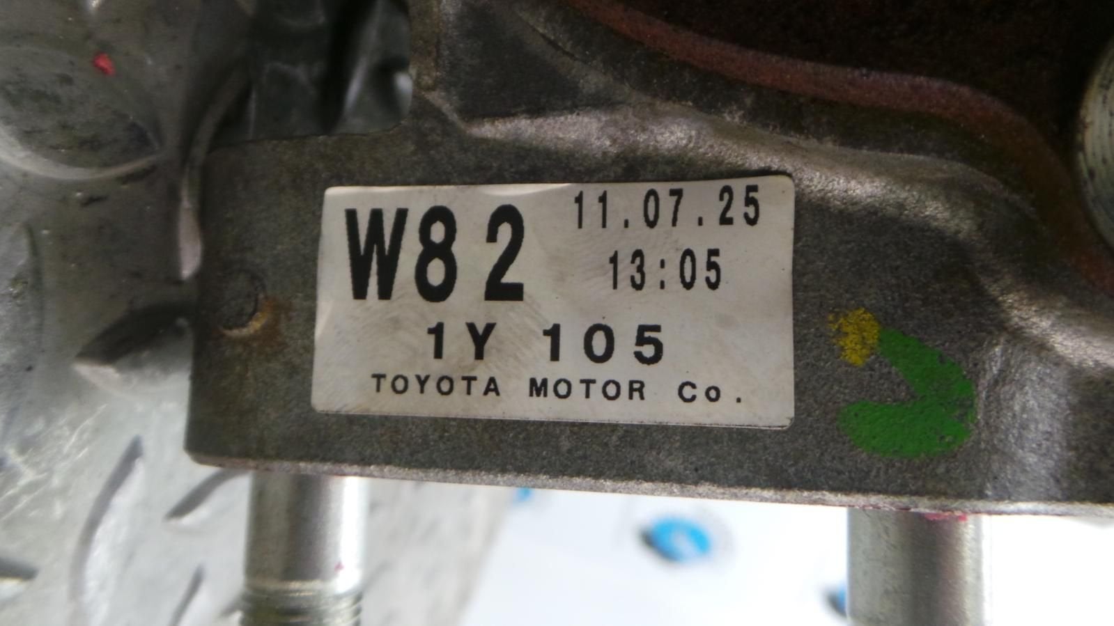 TOYOTA RAV-4 XT-RD-4D TUSSENBAK 2011, Ophalen of Verzenden, Gebruikt, Stiba lid