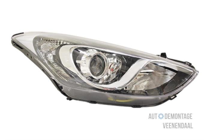 Koplamp rechts van een Hyundai I30, -, -, Nieuw, Ophalen of Verzenden