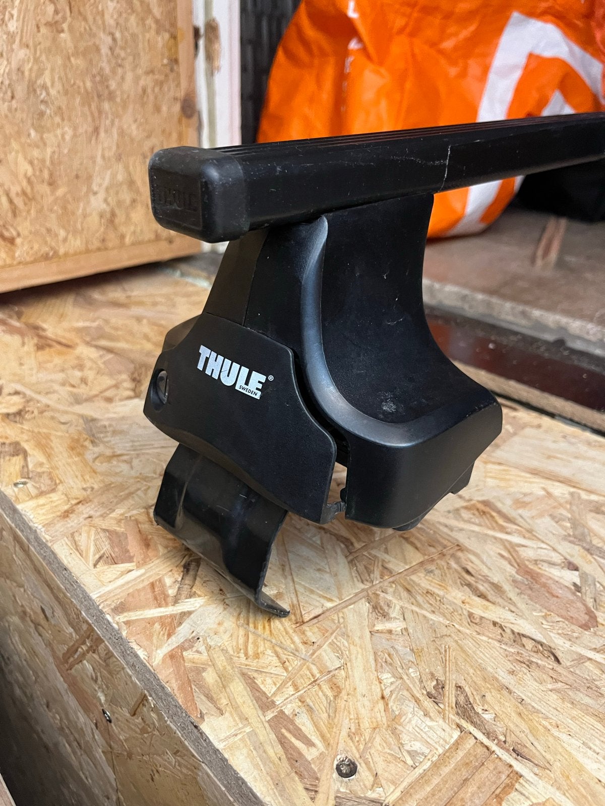 Thule dakdragers 127cm met Renault Megane kit, Auto diversen, Dakdragers, Ophalen, Gebruikt