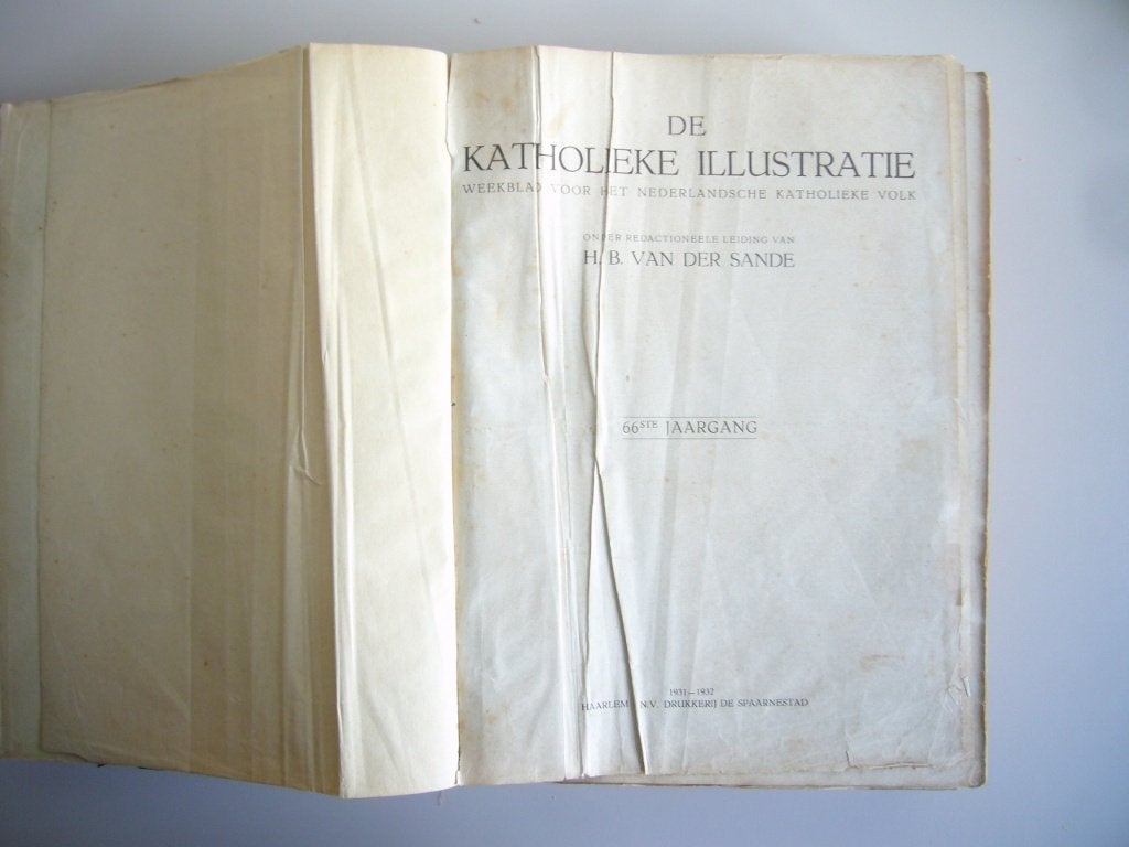 Katholieke Illustratie 1931 – 1932 ingebonden tijdschriften, Ophalen of Verzenden, Gelezen, Overige typen
