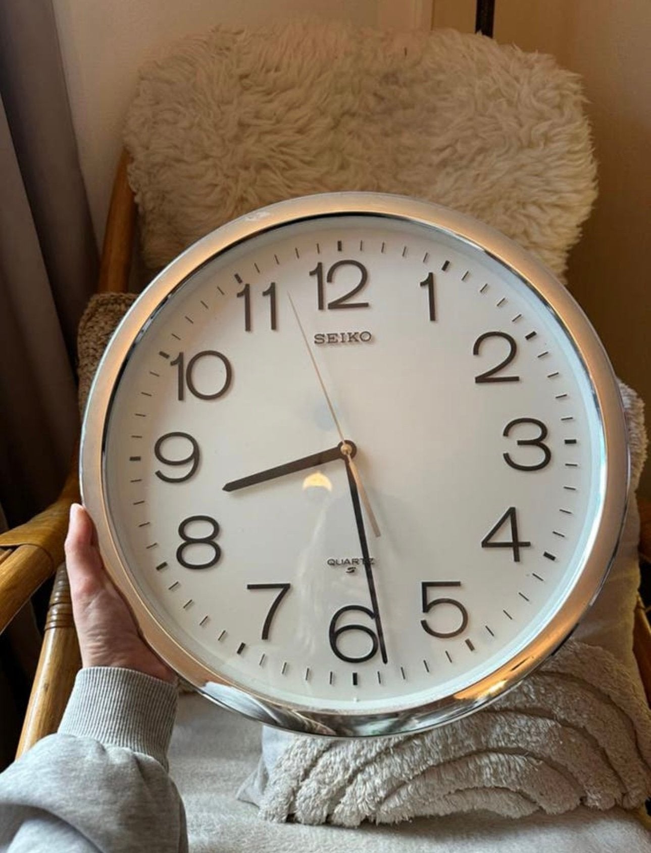 Zilveren klok / wandklok van seiko - analoog, Ophalen, Zo goed als nieuw, Wandklok