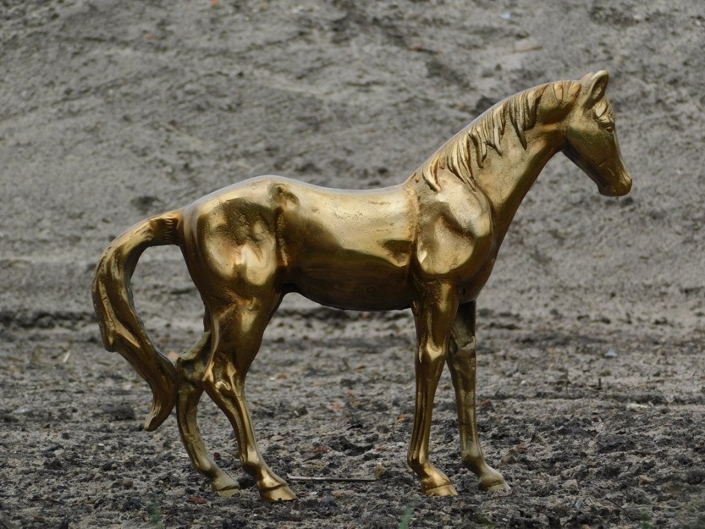 Sculptuur- beeld- paard - goud - alu, Overige onderwerpen, Art deco, Ophalen of Verzenden, Goud