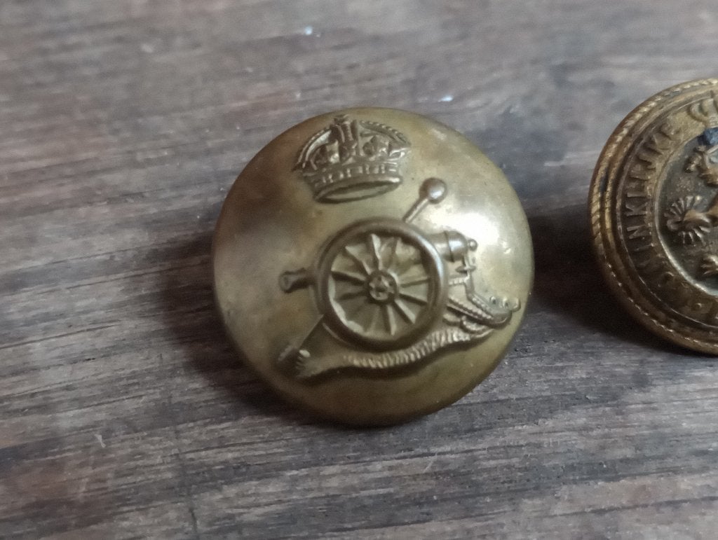 2 Knopen artillerie & spoorwegen, Ophalen of Verzenden, Gebruikt, Trein, Overige typen