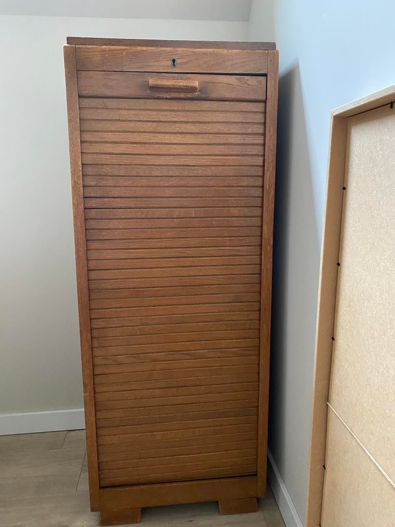 Roldeurkast Vintage. Prijs verlaagd, Huis en Inrichting, Kasten | Roldeurkasten en Archiefkasten, Ophalen, Minder dan 50 cm, Gebruikt