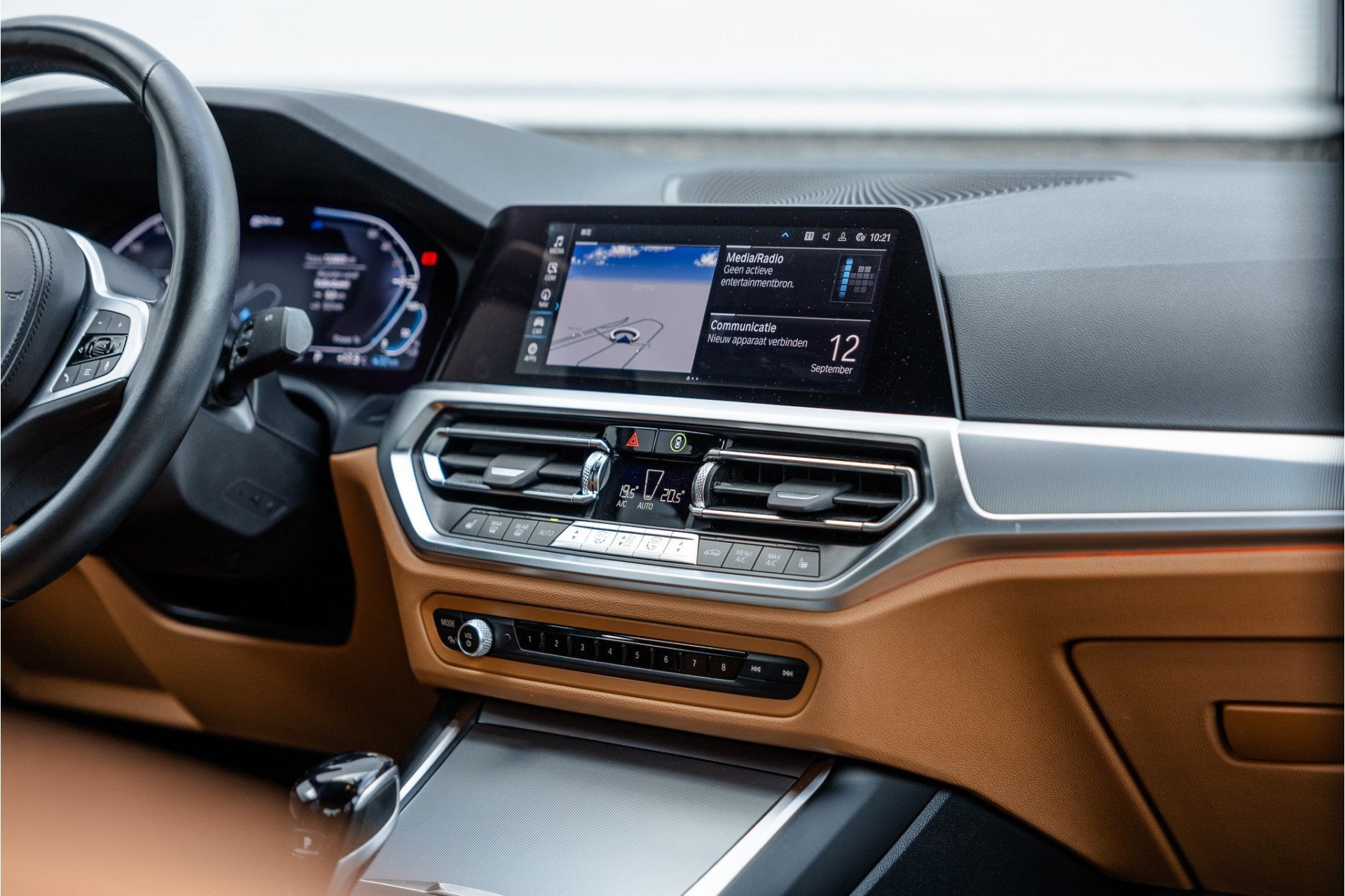 Foto 12 van BMW 3-serie M-Sport M-Sportstoel / HiFi / Camera / Maxton /