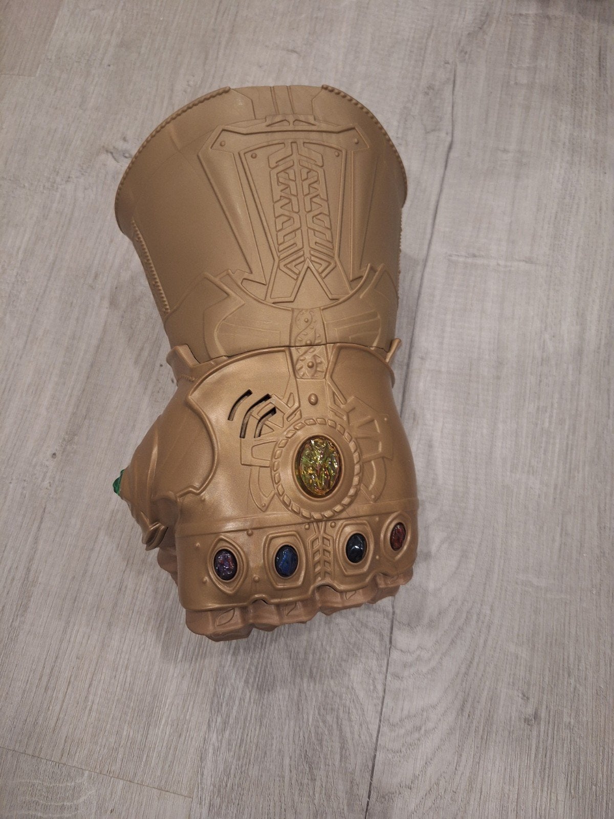 Marvel Avengers Infinity Gauntlet Handschoen Speelgoed, Ophalen of Verzenden, Zo goed als nieuw