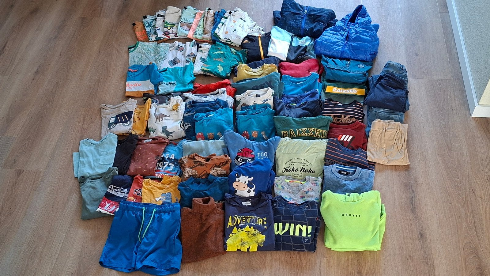 Hele grote kledingpakket jongens - Maat 122-128, Ophalen of Verzenden, Gebruikt, Jongen, Overige typen