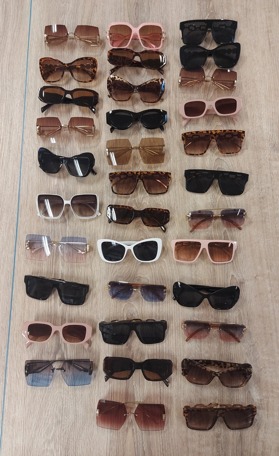 Partij Trendy Dames Zonnebrillen 34 stuks Nieuw!, Ophalen of Verzenden, Nieuw, Overige kleuren, Overige merken