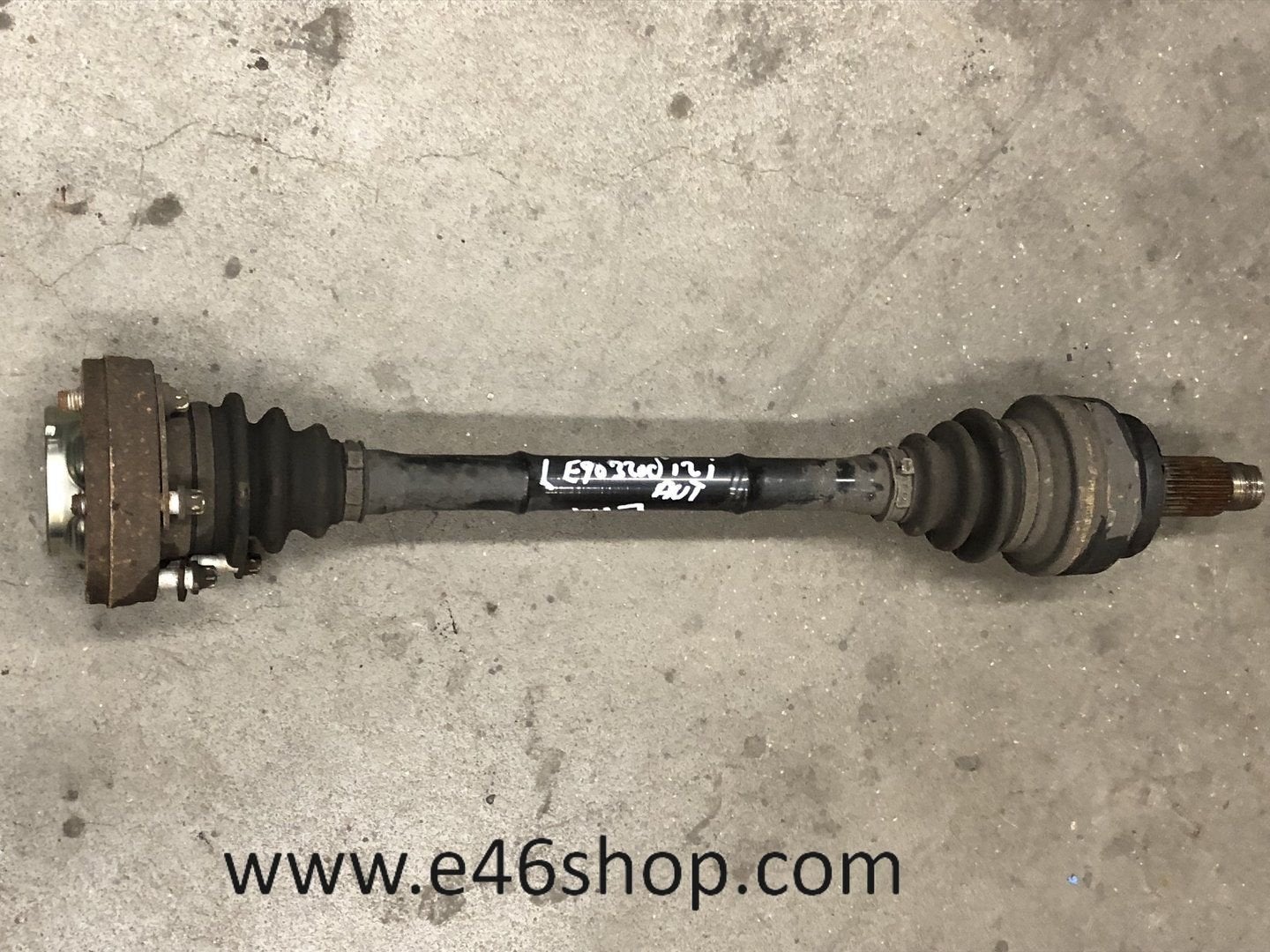 AANDRIJFAS BMW 320D AUTOMAAT  E90 E91 LINKS  OE 7533453, Gebruikt, -, -, Ophalen of Verzenden