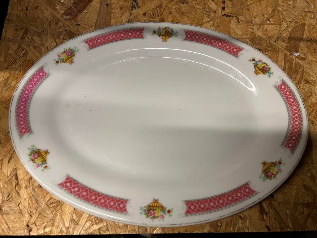 Ovalen diner borden, Gebruikt, Ophalen of Verzenden, Bord(en), Overige stijlen