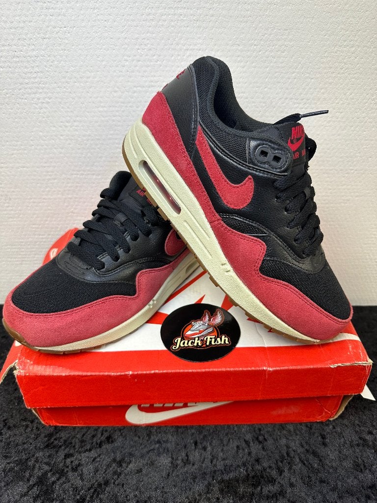 Nike air Max 1 Black Red Sail - size 38,5, Nike air max, Overige kleuren, Nieuw, Ophalen of Verzenden